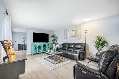 9 Atrium Circle #A, Atlantis, FL 33462 - Photo 4