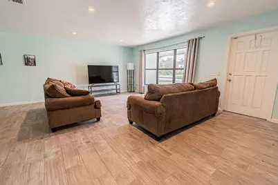 188 NW Broadview Street, Port Saint Lucie, FL 34983 - Photo 2