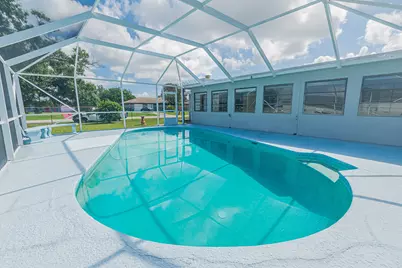 188 NW Broadview Street, Port Saint Lucie, FL 34983 - Photo 2