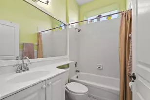 512 NE Canoe Park Cir, Port Saint Lucie, FL 34983 - Photo 22