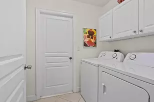 512 NE Canoe Park Cir, Port Saint Lucie, FL 34983 - Photo 26