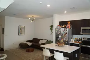 21435 NE 2nd Pl, Miami, FL 33161 - Photo 4
