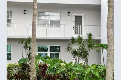811 Flanders Q, Delray Beach, FL 33484 - Photo 2