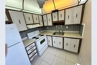 811 Flanders Q, Delray Beach, FL 33484 - Photo 8