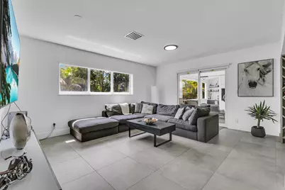 11821 NW 6th Court, Plantation, FL 33325 - Photo 16