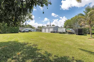 11821 NW 6th Ct, Plantation, FL 33325 - Photo 40