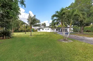 11821 NW 6th Ct, Plantation, FL 33325 - Photo 4