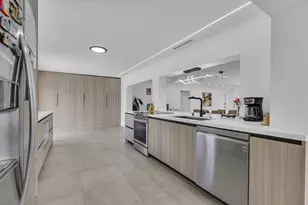 11821 NW 6th Ct, Plantation, FL 33325 - Photo 18