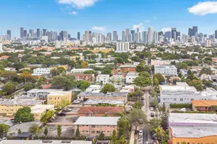 1554 SW 5th St, Miami, FL 33135 - Photo 10
