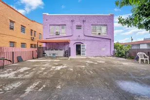 1554 SW 5th St, Miami, FL 33135 - Photo 8