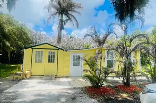 1305 W Midway Rd, Fort Pierce, FL - Photo 1