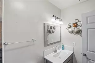 963 SW Bay State Rd, Port Saint Lucie, FL 34953 - Photo 30