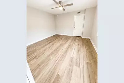 3115 Kingston Court, West Palm Beach, FL 33409 - Photo 10