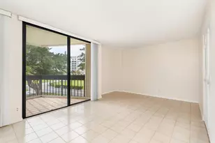 2000 Presidential Way, West Palm Beach, FL 33401 - Photo 16