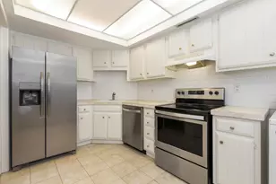 2000 Presidential Way, West Palm Beach, FL 33401 - Photo 6