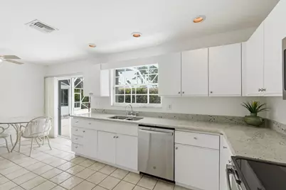 9205 SE Woods End Place, Jupiter, FL 33469 - Photo 20
