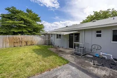 2227 NE 3rd Avenue #1 & 2, Delray Beach, FL 33444 - Photo 32