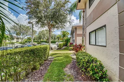 15364 Lakes Of Delray Boulevard #45, Delray Beach, FL 33484 - Photo 14
