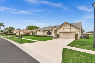 10201 Canoe Brook Cir, Boca Raton, FL 33498 - Photo 2