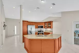 10201 Canoe Brook Cir, Boca Raton, FL 33498 - Photo 12