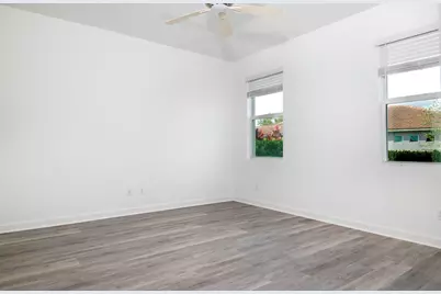 4530 NW Exchange Avenue, Jensen Beach, FL 34957 - Photo 10