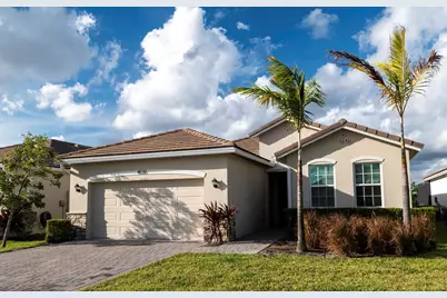 4530 NW Exchange Avenue, Jensen Beach, FL 34957 - Photo 2