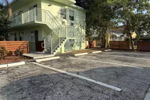 1118 N H St, Lake Worth Beach, FL 33460 - Photo 10