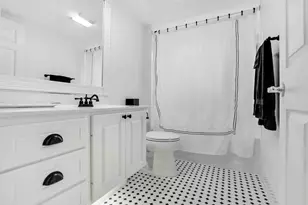 217 Florence Dr, Jupiter, FL 33458 - Photo 10