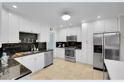 1019 E Cypress Drive, Pompano Beach, FL 33069 - Photo 16
