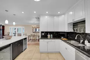 1019 E Cypress Dr, Pompano Beach, FL 33069 - Photo 26