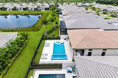 9812 Spruce Woods Drive, Boynton Beach, FL 33473 - Photo 38