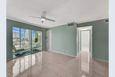720 Bayshore Drive #504, Fort Lauderdale, FL 33304 - Photo 2