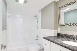 720 Bayshore Dr, Fort Lauderdale, FL 33304 - Photo 26