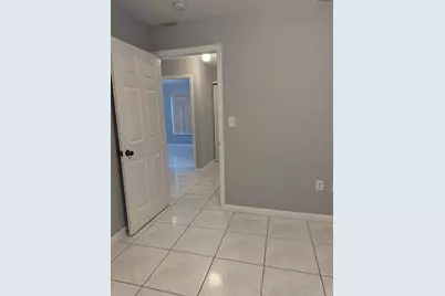 661 S Biscayne River Drive, Miami, FL 33169 - Photo 8