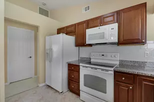 1582 SW Aledo Ln, Port Saint Lucie, FL 34953 - Photo 16