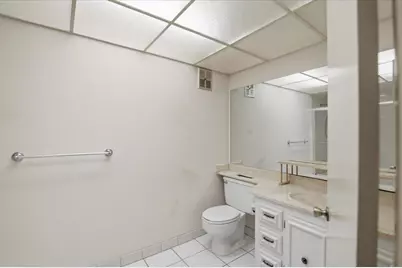 275 Jacaranda Drive, Plantation, FL 33324 - Photo 26