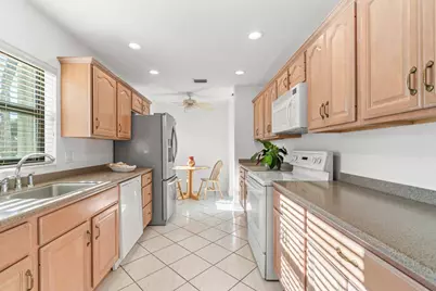 5605 Forest Oaks Terrace, Delray Beach, FL 33484 - Photo 4
