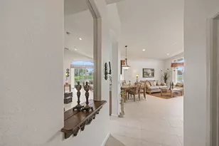 806 NW Rutherford Ct, Port Saint Lucie, FL 34983 - Photo 2
