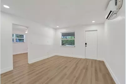2018 NE 15th Street, Fort Lauderdale, FL 33304 - Photo 12