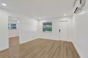 2018 NE 15th St, Fort Lauderdale, FL 33304 - Photo 12