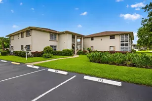 1 Lake Vista Trail, Port Saint Lucie, FL 34952 - Photo 2