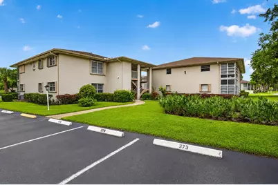1 Lake Vista Trail #207, Port Saint Lucie, FL 34952 - Photo 2