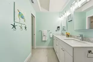 6786 SE Yorktown Dr, Hobe Sound, FL 33455 - Photo 18