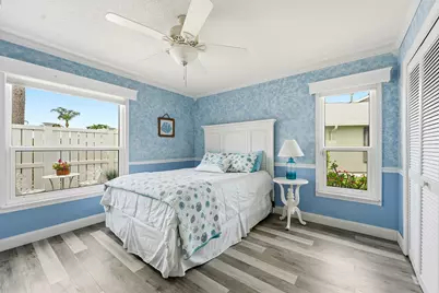 6786 SE Yorktown Drive, Hobe Sound, FL 33455 - Photo 20