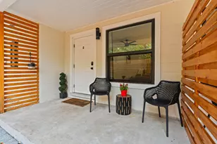210 SW 11th St, Fort Lauderdale, FL 33315 - Photo 8