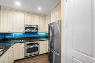 200 NE 2nd Ave, Delray Beach, FL 33444 - Photo 10