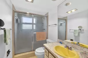 3300 N Palm Aire Dr, Pompano Beach, FL 33069 - Photo 18