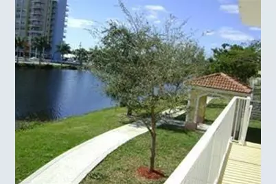 2080 NE 167th Street #38, North Miami Beach, FL 33162 - Photo 2