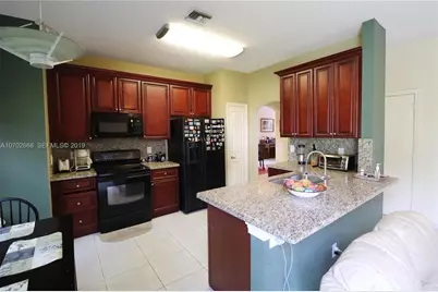 16241 Opal Creek Drive, Weston, FL 33331 - Photo 10