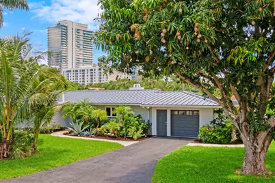 3240 Lakeview Drive, Pompano Beach, FL 33062 - Photo 2
